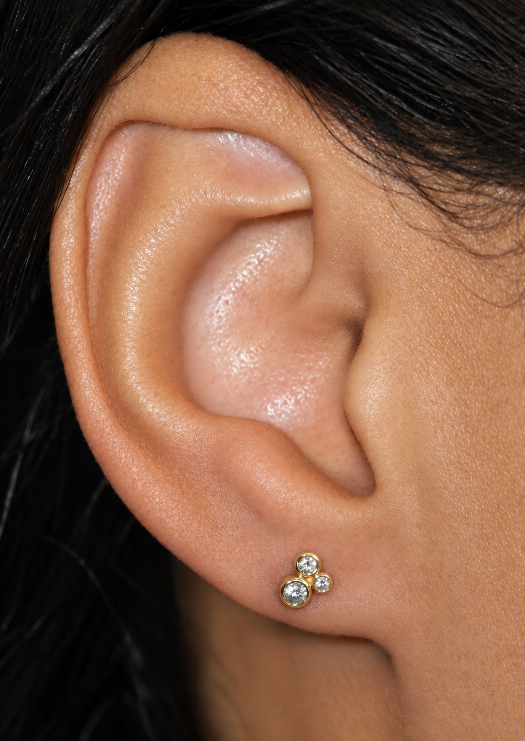 Organic Trio Threaded Flat Back Earring - Diamond