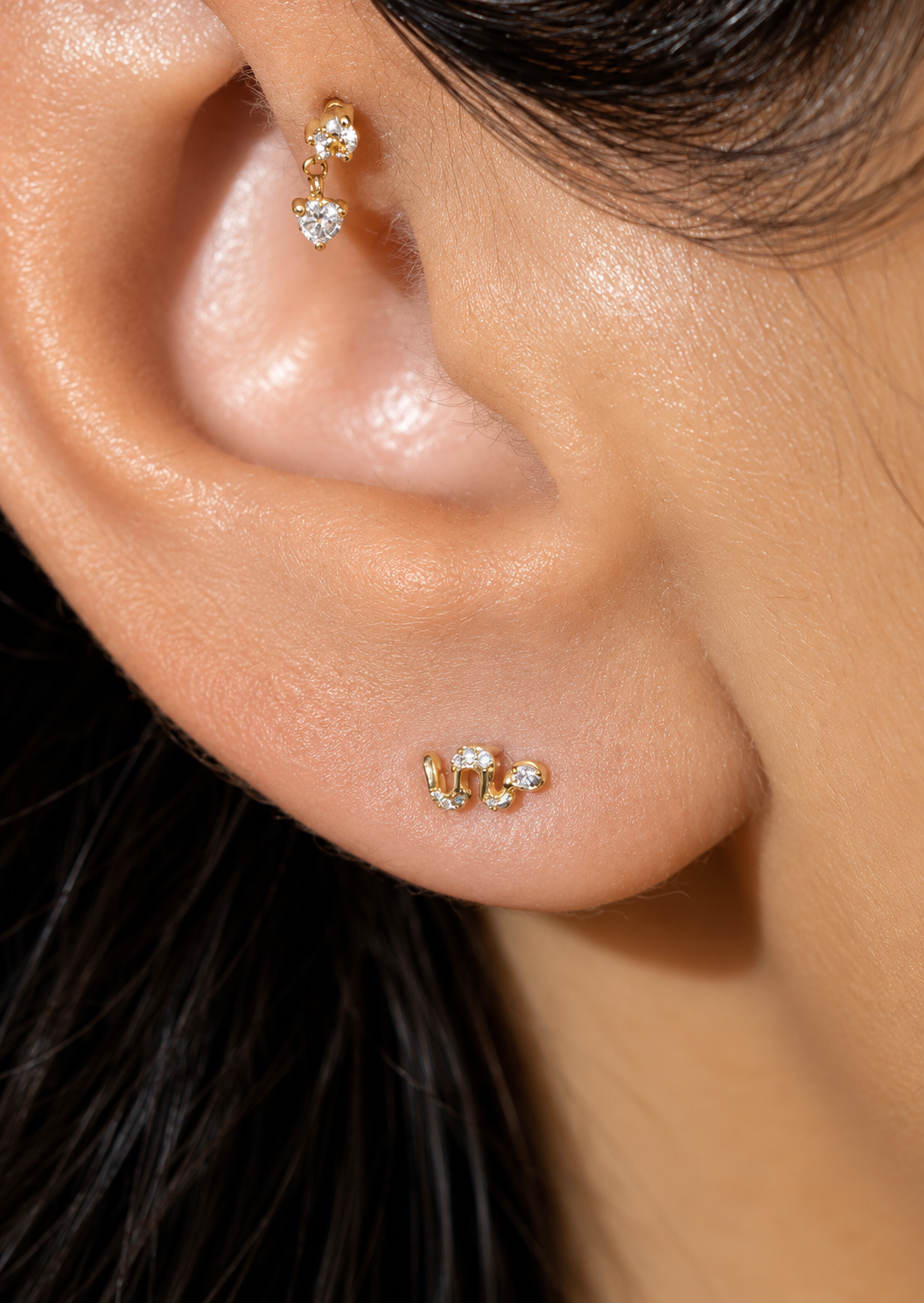 Mini Snake Threaded Flat Back Earring