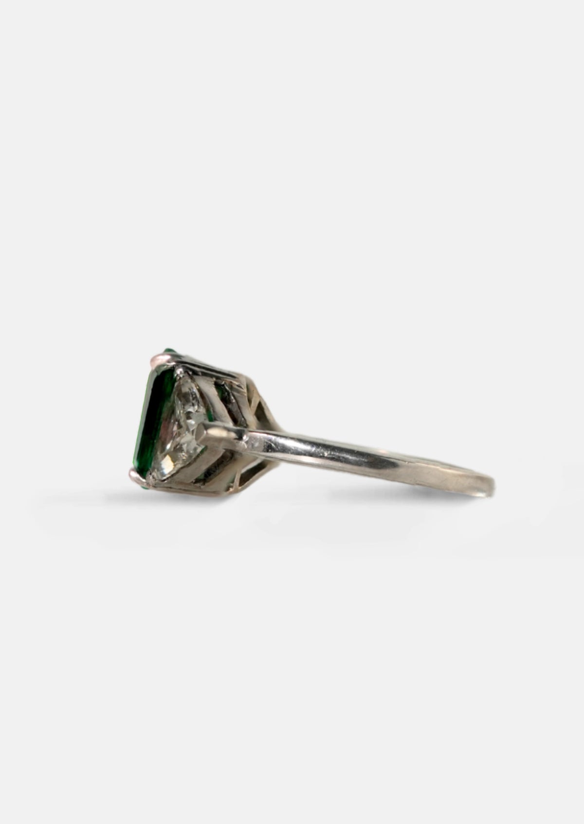Emerald Trilogy Ring