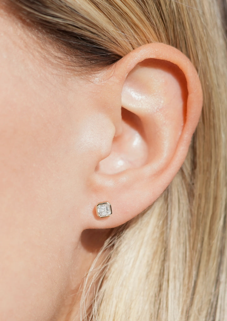 Asscher Diamond Threaded Flat Back Earring