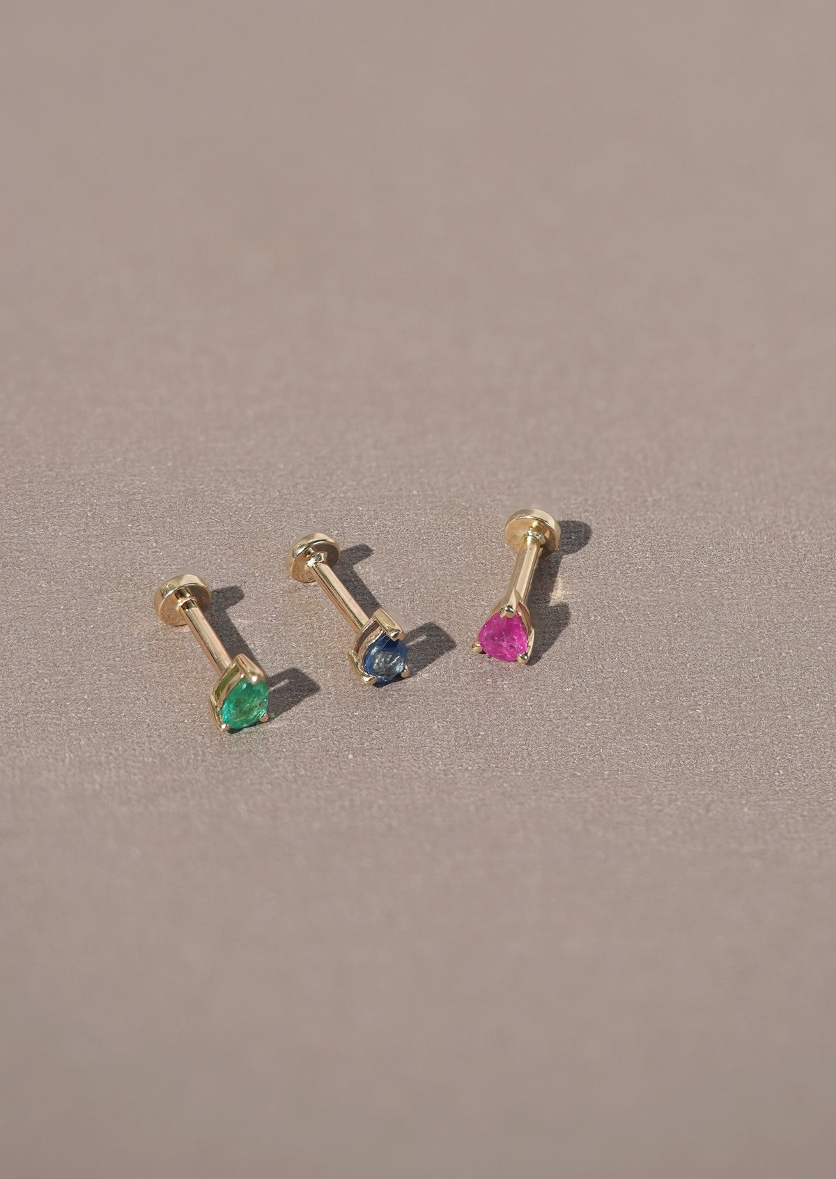 Mini Pear Sapphire Threaded Flat Back Earring | Single