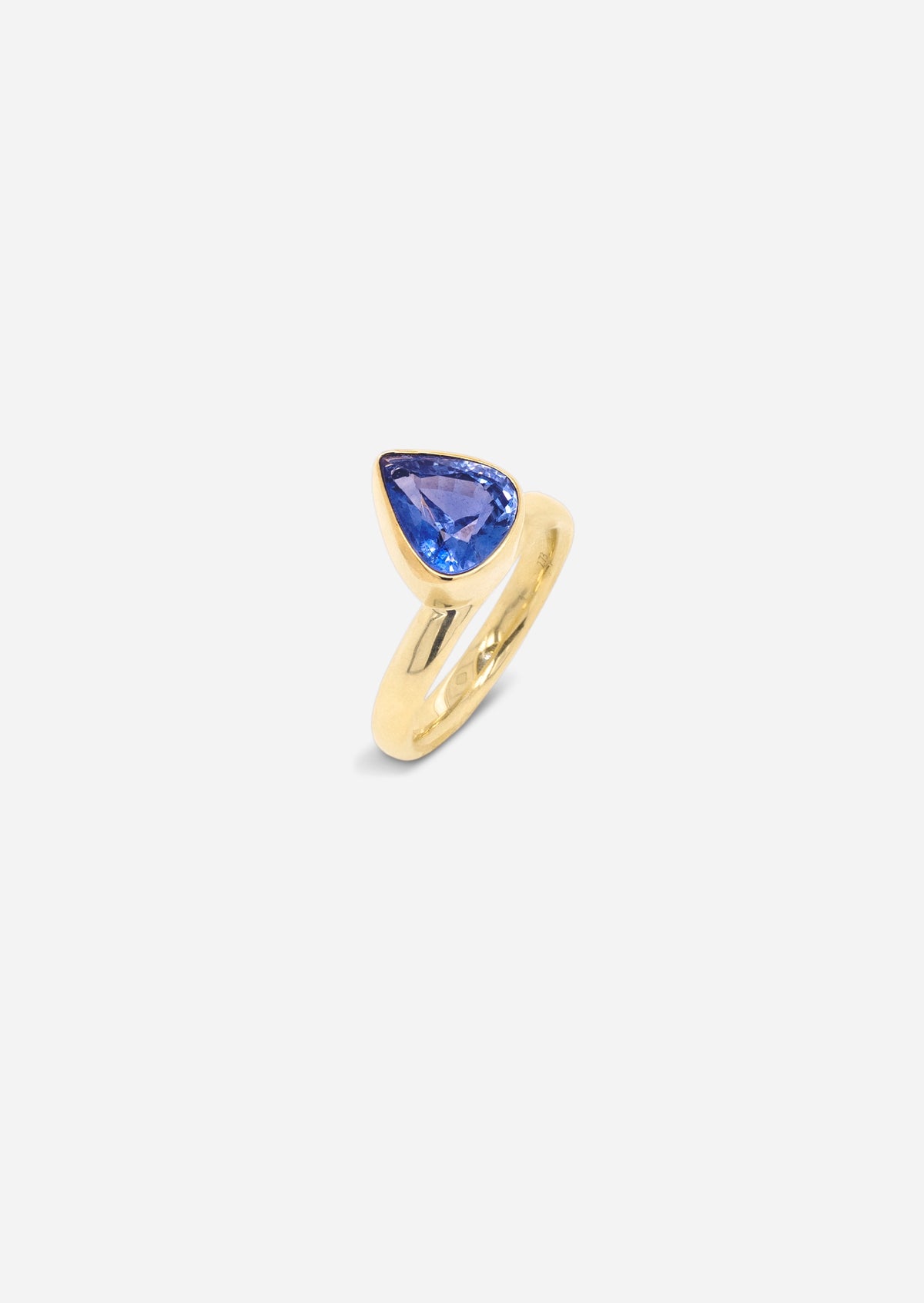 Pear Cornflower Sapphire Ring