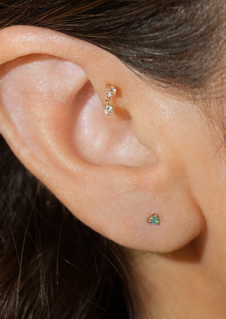 2mm Emerald Threaded Flat Back Earring