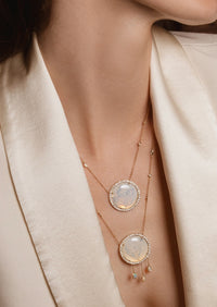 Narcissus Poeticus Necklace