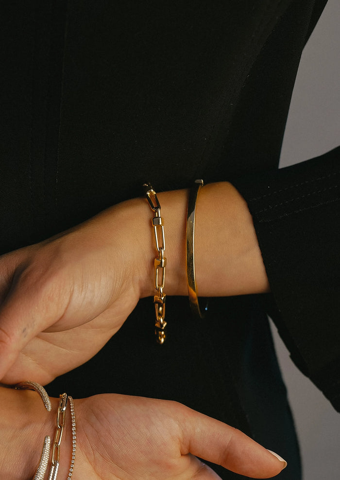 Secura Bracelet